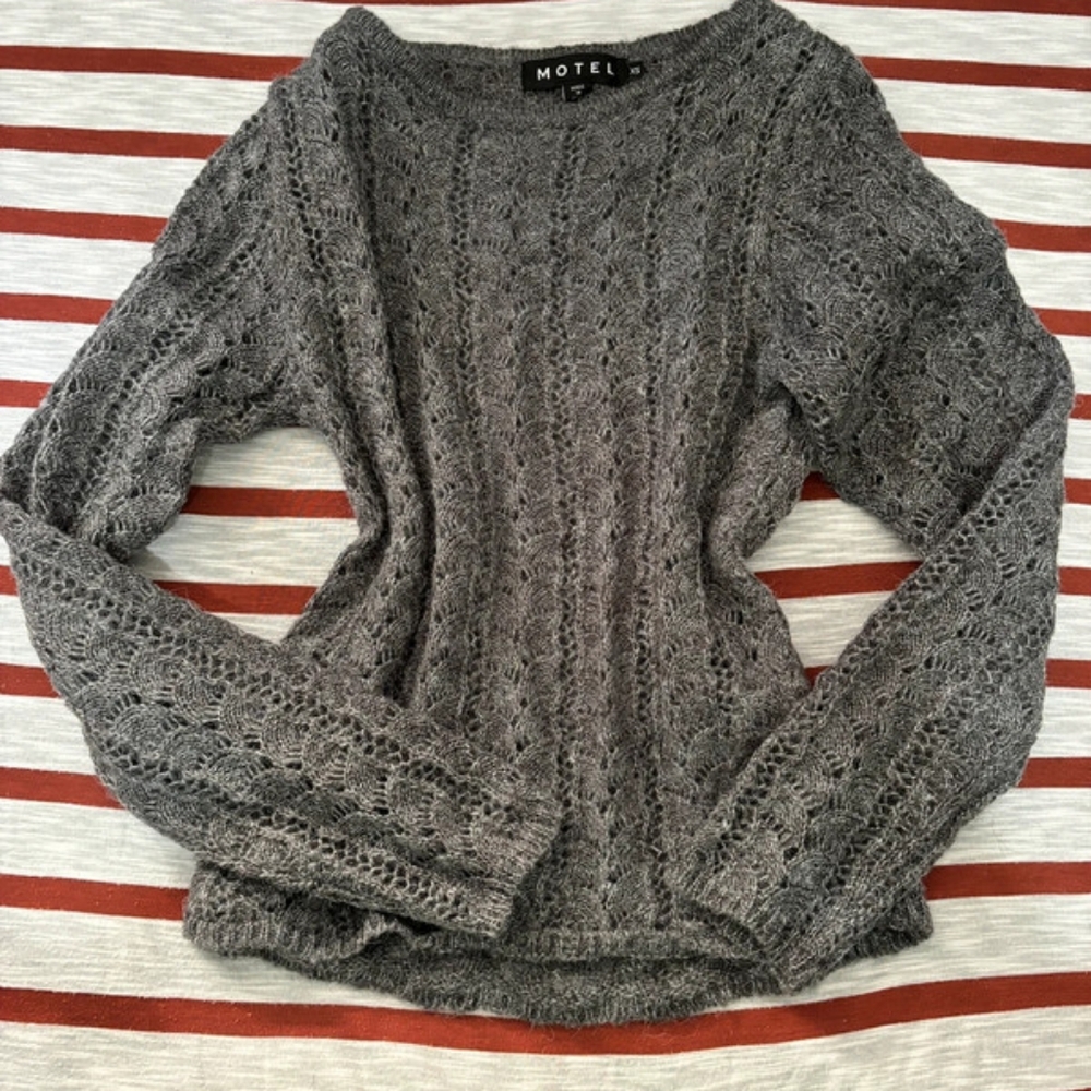 MOTEL grey knit sweater